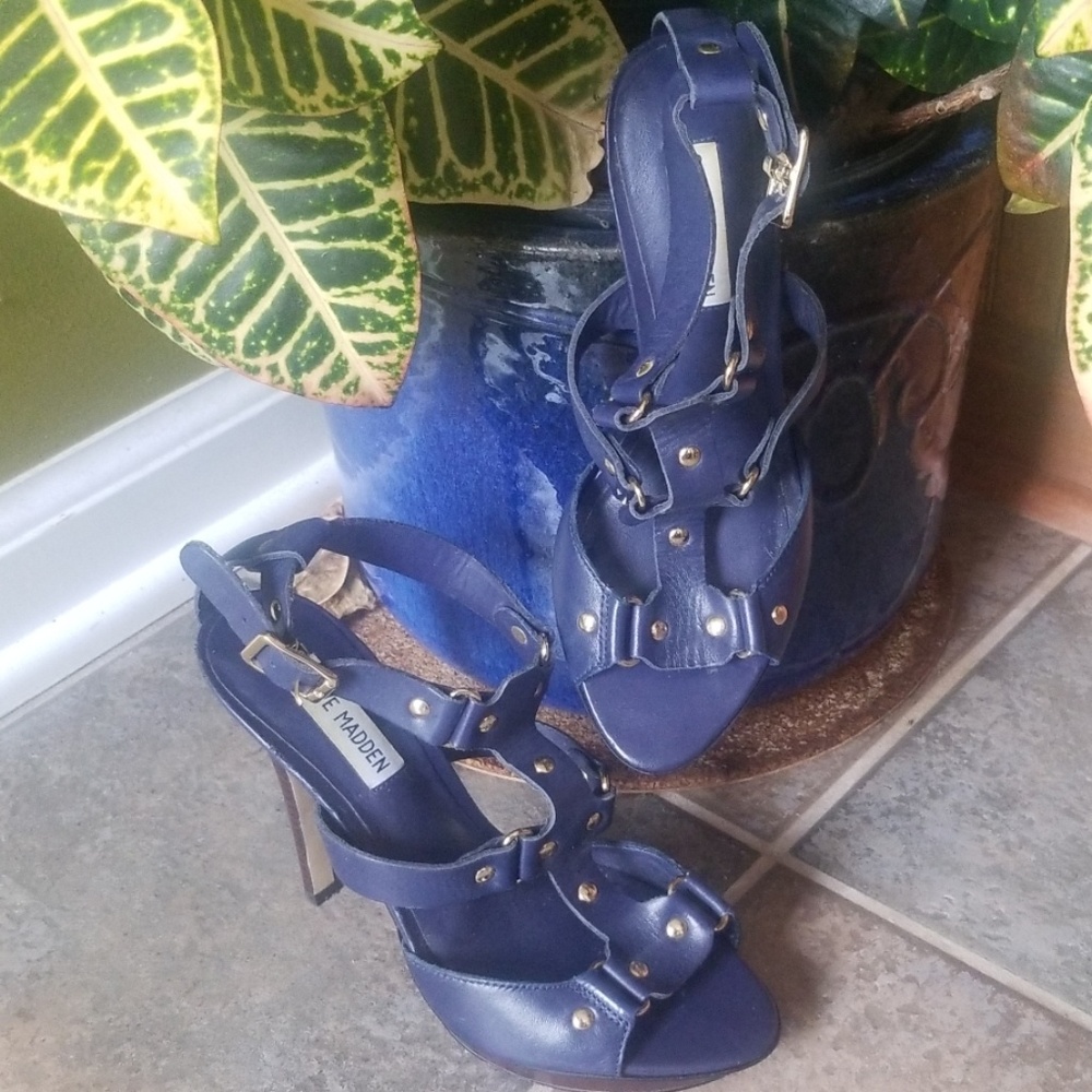 Steve Madden Sandals